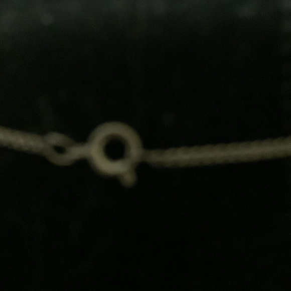 Beautiful necklace 18” - Picture 5 of 5